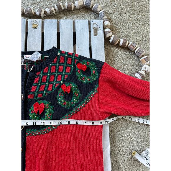 Vintage Talbots Christmas Holiday Wreath Red Green Black Cardigan Sweater - Picture 8 of 9